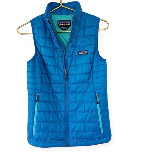 Patagonia • Nano Puff Vest - Picture 4 of 10